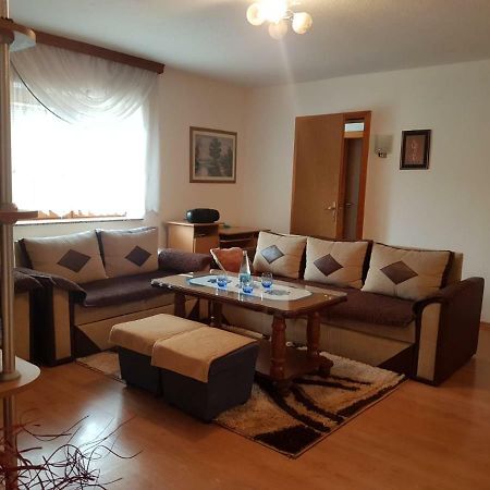 Kuca Za Odmor Sarcevic Apartman Prozor Kültér fotó