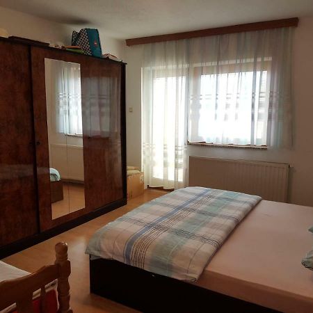 Kuca Za Odmor Sarcevic Apartman Prozor Kültér fotó