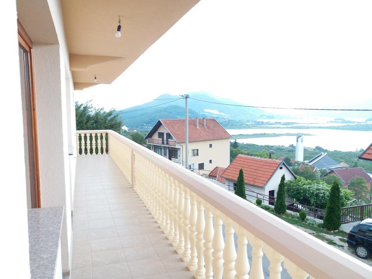 Kuca Za Odmor Sarcevic Apartman Prozor Kültér fotó
